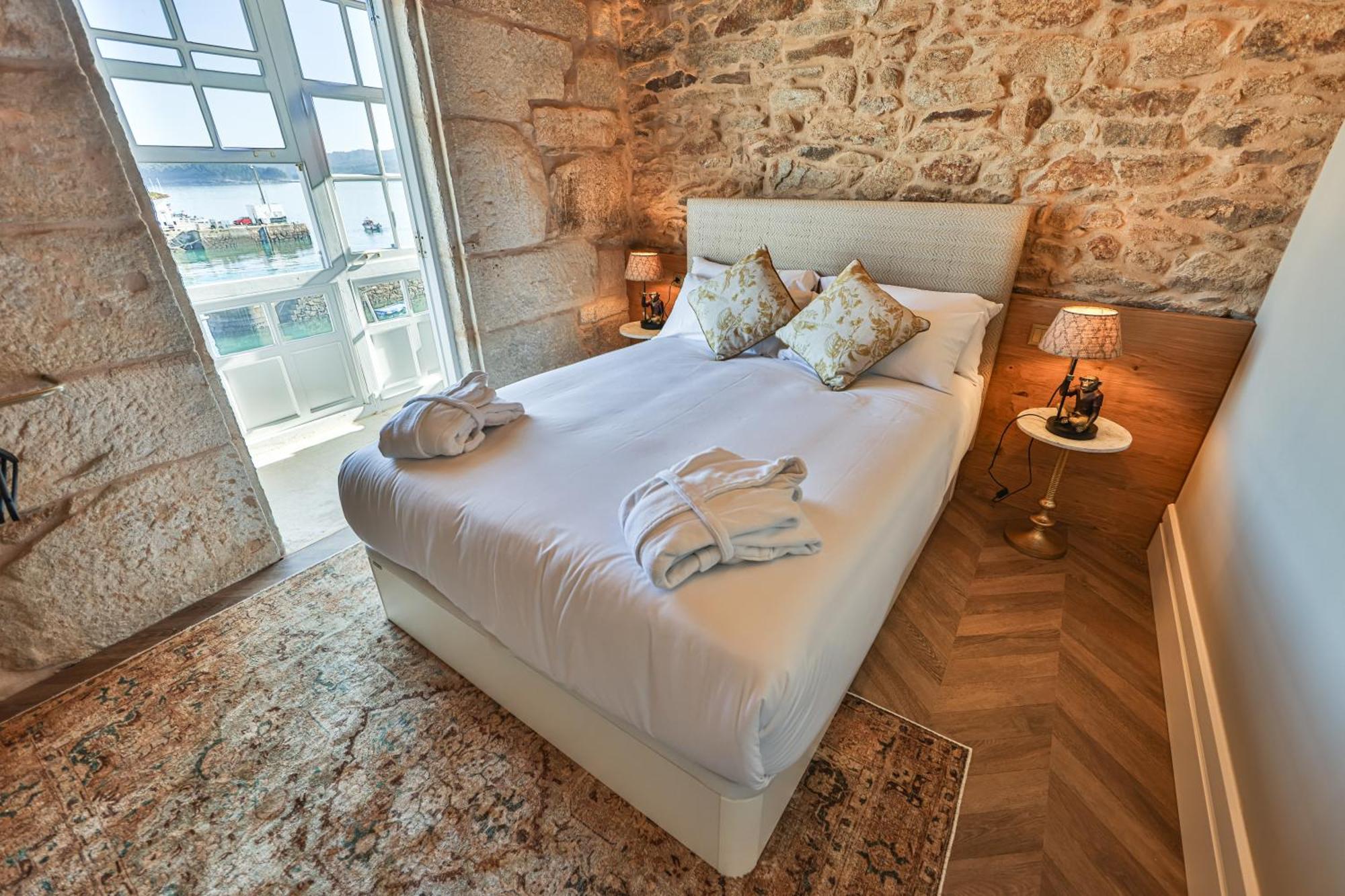 Hospedium Hotel Barometro De Camariñas מראה חיצוני תמונה