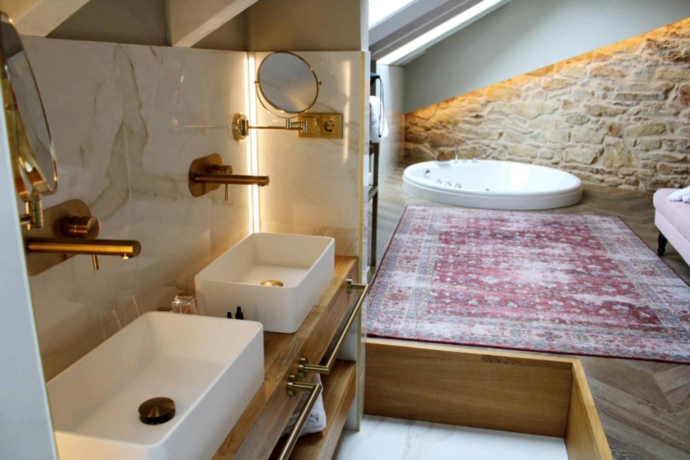 Hospedium Hotel Barometro De Camariñas מראה חיצוני תמונה